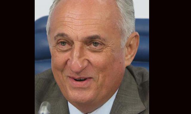 FOTO 3 | 9. Vasily Anisimov. Las riquezas de Vasily Anisimov se derivan de una inversión en la empresa de metalurgia Metalloinvest y su compañía de bienes y raíces Coalco. Anisimov también posee acciones en el ámbito deportivo, al ser la cabeza de la fede
