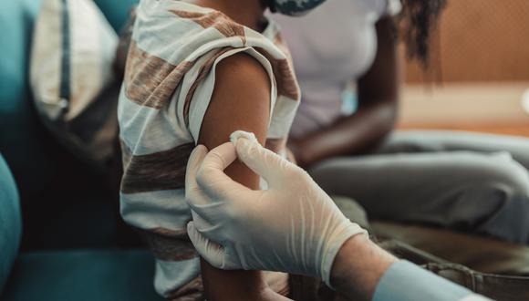 La Administración de Alimentos y Fármacos (FDA, en inglés) de Estados Unidos ya autorizó el viernes pasado la vacuna de Pfizer-BioNTech para uso de emergencia a menores de entre 5 y 11 años. (Foto: Difusión)