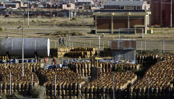 El Ministerio de Hidrocarburos de Bolivia inició las negociaciones para la apertura de mercados privados en Perú y Argentina. (Foto: Reuters)