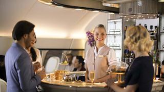 Estas aerolíneas atraen a sus pasajeros ofreciendo los mejores bares a bordo