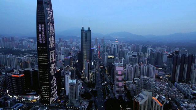 Shenzhen, China, otra ciudad china entre las de mayor poder económico mundial. Se estima que al 2030 aporte un total de US$ 508,000 millones.