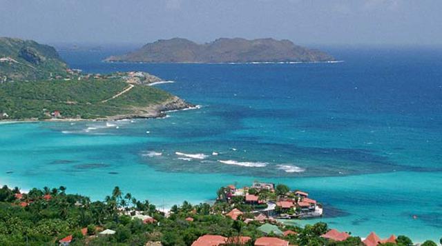 San Bartolomé. Este territorio francés en El Caribe es uno de los favoritos por las celebridades por sus playas de arena blanca y agua cristalina. Para las parejas, es la costa paradisiaca más el romance francés. (Foto: Easy)