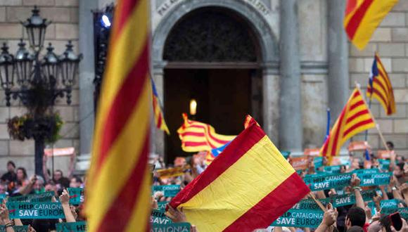 Antes, la influyente Asamblea Nacional Catalana (ANC) pretende ocupar el sábado las calles de Barcelona con una manifestación que en el 2014, en plena escalada separatista, llegó a congregar a 1.8 millones de personas, según la policía municipal. (Foto: EFE)