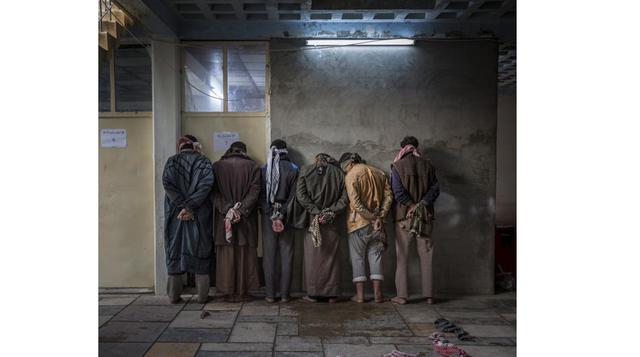 'Atrapados en el fuego cruzado' – Ivor Prickett (Irlanda), Profesional, Actualidad.