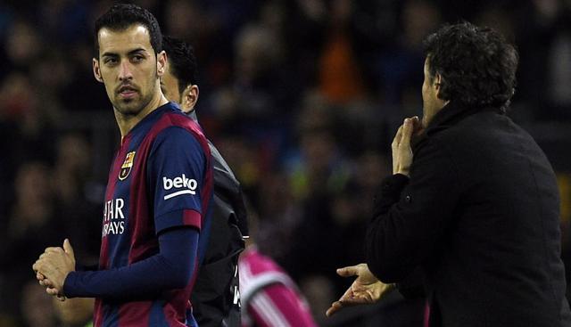Sergio Busquets |Al medio del campo iría Busquets, uno de los jugadores claves de Luis Enrique. Su precio en el mercado internacional es de más de 38 millones de dólares, estima Transfermarkt.es. (AFP)