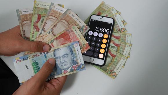 Los préstamos informales son ofrecidos por personas que se dedican a rentabilizar sus excedentes de dinero, imponiendo tasas elevadas. (Foto: GEC)