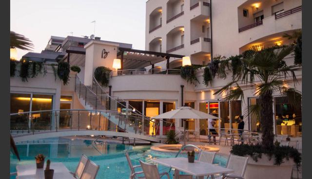 FOTO 6 | Hotel Belvedere. Ubicado en Riccione, Italia, este hotel de cuatro estrellas fue catalogado como el mejor servicio en Italia. “Dices Riccione, y ya la palabra es un destello de significados: mar, compras, entretenimiento”, se lee en su web. (Foto: tripadvisor)
