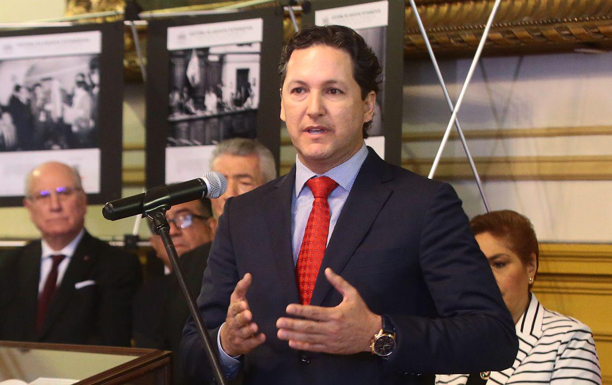 Salaverry indicó que esperarán el informe del procurador del Congreso para poder tomar una decisión sobre el caso de Edwin Donayre. (Foto: Congreso de la República)