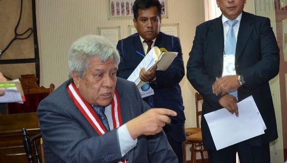 El jefe de la OCMA, Vicente Walde Jáuregui, indicó que se debe reconocer el trabajo extra de los jueces. (Foto: Difusión / Video: América TV)