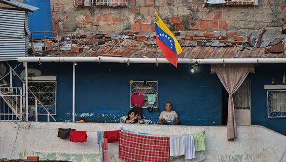 Venezuela está sumida en una crisis política desde enero del 2019, cuando Nicolás Maduro asumió un ilegítimo segundo mandato presidencial desconocido por la oposición y por unas 60 naciones. (AFP)