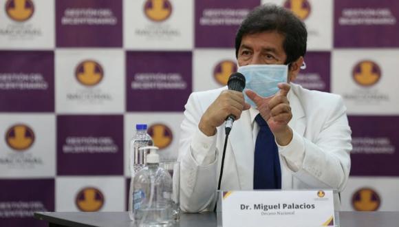 Miguel Palacios se reincorporó a sus labores como decano del Colegio Médico del Perú luego de superar el COVID-19. (Foto: GEC)