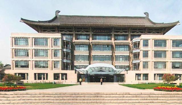 FOTO 14 | Curtin University, Australia. Puntuación total: 176.3