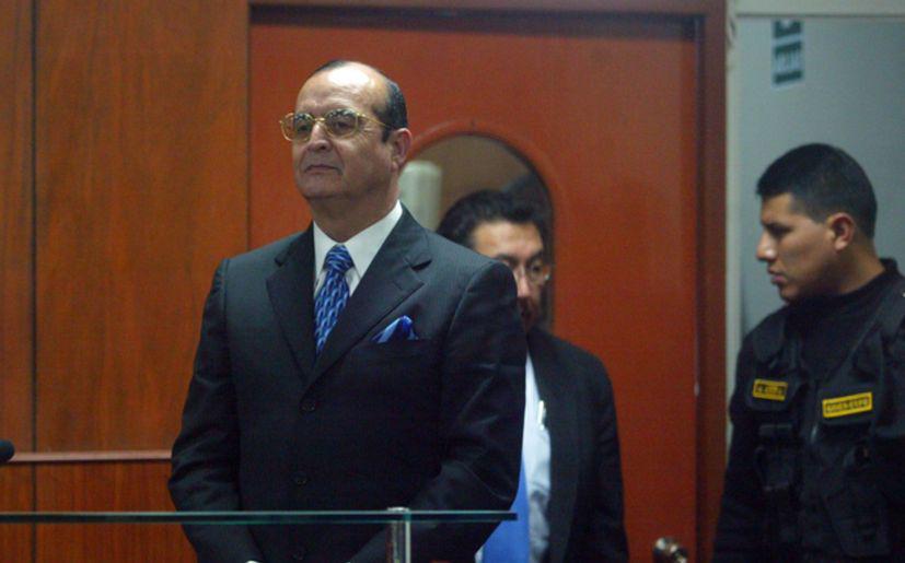 Montesinos cumple una condena de 25 años por los crímenes de Barrios Altos y La Cantuta en la Base Naval del Callao. (Foto: Andina)