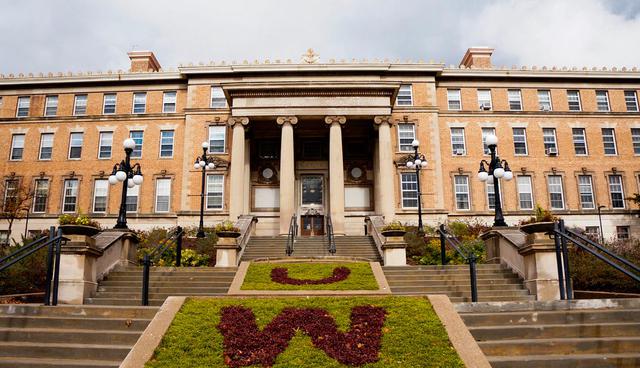 FOTO 14 | Universidad de Wisconsin-Madison, Estados Unidos. Puntuación total: 185.1