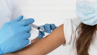 Digemid aprueba vacuna bivalente de Moderna para prevenir covid-19 en mayores de 12 años 