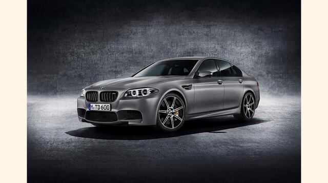 El “M5 30 Jahre″ pesa 1,870 kg, puede ir de 0 a 100 km/h (62 mph) en sólo 3.9 segundos y hacer velocidad máxima de 249 km/h. (Foto: Mega Ricos)