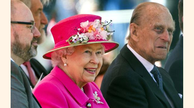 Isabel II es un símbolo de continuidad que pasó a través de la desintegración del imperio, la Guerra Fría, los cambios sociales de la posguerra, los felices años 60, la llegada de la era digital, y quién sabe si la salida de la Unión Europea en el referén