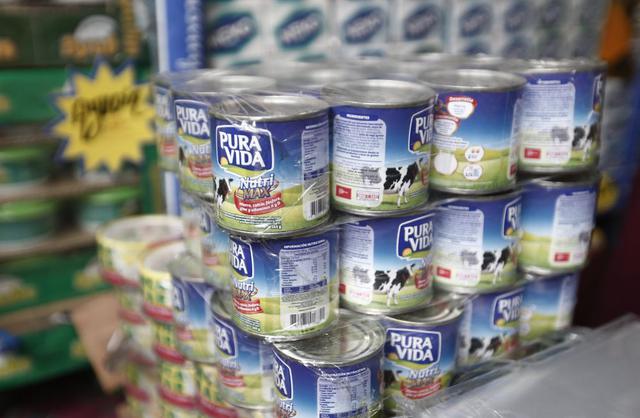 Como se recuerda, a fines de junio se conoció que la Autoridad Panameña de Seguridad de Alimentos concluyó que Pura Vida no podía ingresar más en su país bajo el rótulo de “leche”, pues, simulaba ser leche cuando no lo era al 100%.