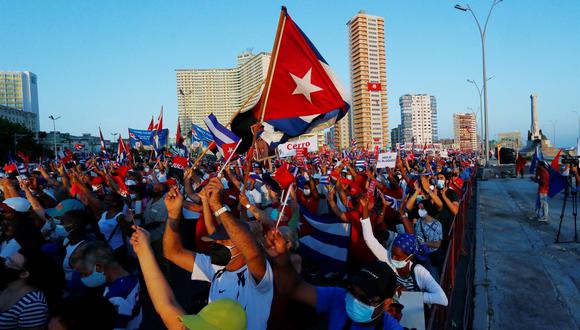 Fotografía de archivo del 17 de julio de 2021, que muestra a miles de personas que asisten a un acto de apoyo a la revolución en La Habana (Cuba). (Foto: EFE/ Ernesto Mastrascusa)