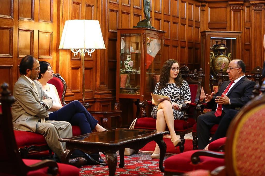 La comisión de reforma política se reunió con las bancadas del Congreso para obtener su opinión antes de elaborar sus propuestas. (Foto: Difusión)