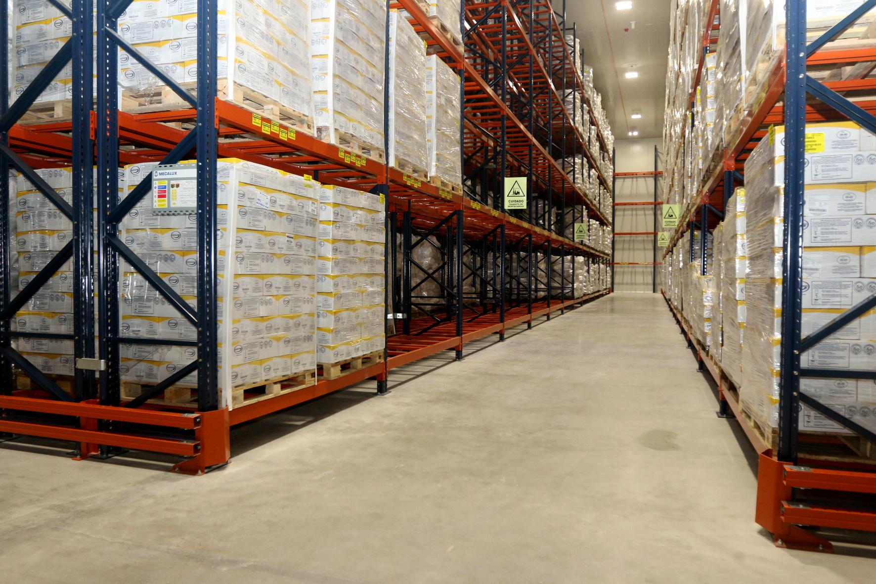 Centro de Almacenamiento en frío y congelado en Frialsa en Lurin.