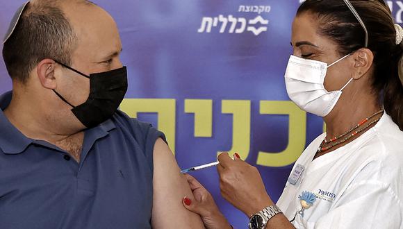 La propuesta fue bien recibida por el gobierno israelí, que ha luchado contra el estancamiento de la inmunización. (Photo by JACK GUEZ / AFP)