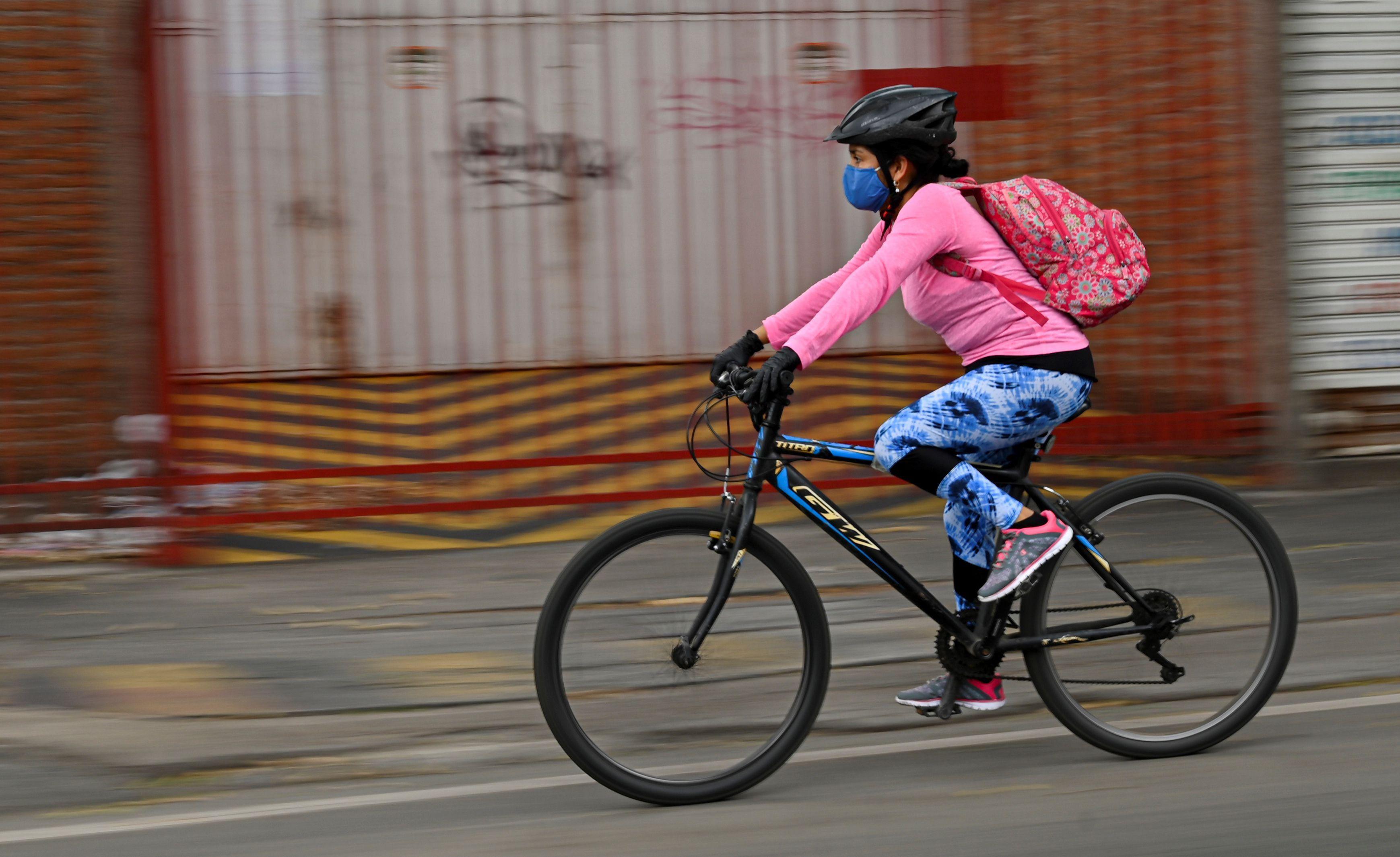 Viaje en bicicletas  (AFP / Luis ROBAYO).