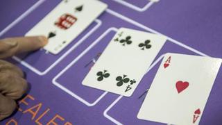 Hito en inteligencia artificial: Computadora vence a 'maestros' del póker