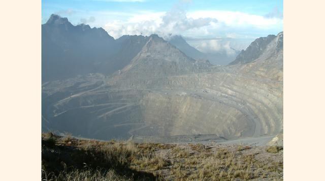 6. Grasberg, ocupa el sexto lugar y está ubicada en Indonesia.