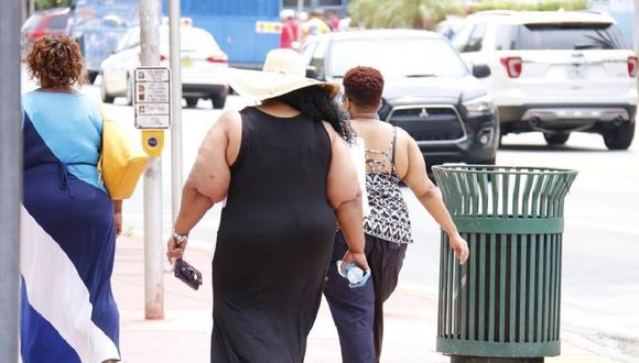 Menos del 5% de los pacientes con obesidad mórbida pueden lograr mantener una pérdida de peso sostenida sin intervención especializada. Foto: Referencial