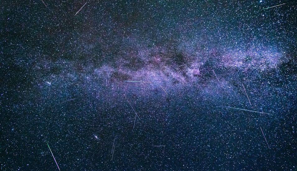 Las perseidas, popularmente conocidas como las lágrimas de San Lorenzo, son una lluvia de meteoros de actividad alta.(Foto: Pixabay)