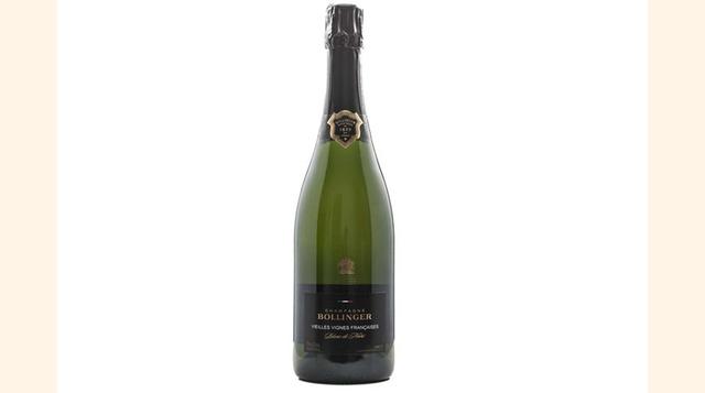 Bollinger Vieilles Vignes Françaises 2002 (US$ 1,000–US$ 1,500) El único verdadero prestige cuvée de Bollinger es difícil de encontrar. Se produce de vides muy viejas de pinot noir en dos pequeños terrenos de viñedos, y en esta cosecha es espectacular, ex