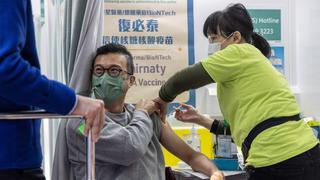 Hong Kong cierra sus puertas a ocho países y el mundo registra explosión de casos de COVID-19 por ómicron