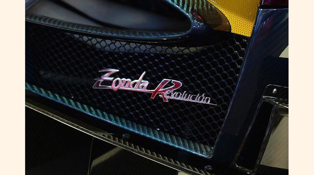 Este muy personalizado “Zonda R”, el cual fue comprado por un adinerado de Japón, costo US$ 3 millones, y pagando los impuestos en su país, sube a $5 millones. (Foto: Mega Ricos)