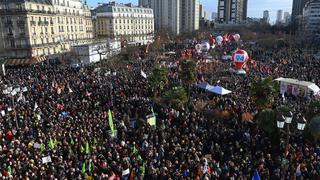 Francia vuelve a movilizarse por la reforma de las pensiones