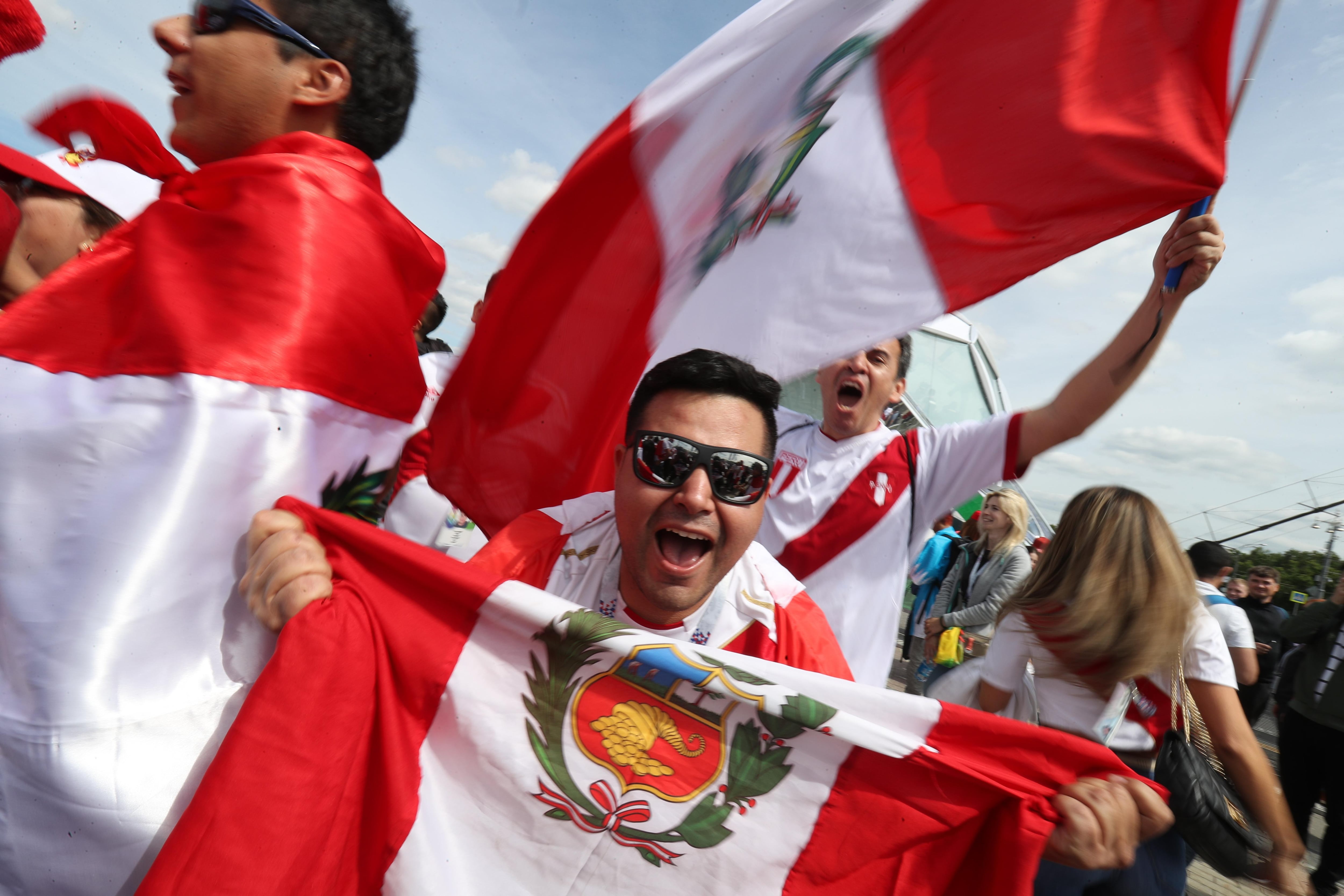 Se espera la llegada de hinchas peruanos, argentinos y brasileños en el Fan Fest que tendrá lugar en Domos Art de San Miguel, en la Costa Verde. (Foto: El Comercio)