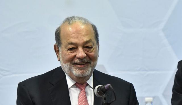 FOTO 4 | 4. El optimismo firme y paciente siempre rinde sus frutos: Carlos Slim. “La lección más importante que aprendí de mi padre es ser positivo. No eufórico ni depresivo. No hay tiempos buenos ni malos para el que sabe trabajar y tiene con qué hacerlo. La felicidad es vivir de una manera positiva”, ha dicho el empresario Carlos Slim. (Foto: Fundación Carlos Slim)