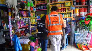 Sunat interviene dos almacenes clandestinos con 60 TM de insumos químicos para drogas ilegales