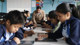 Unesco advierte déficit mundial de 69 millones de profesores