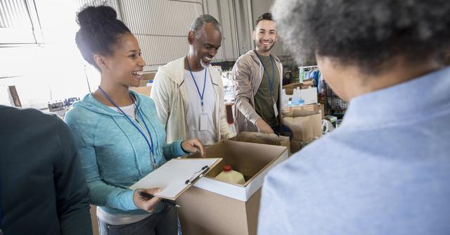 FOTO 3  | 3. Trabajar en una ONG (Foto: iStock)