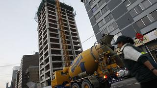 Moody's: Empresas ligadas a construcción verán recuperación a mediados del 2016