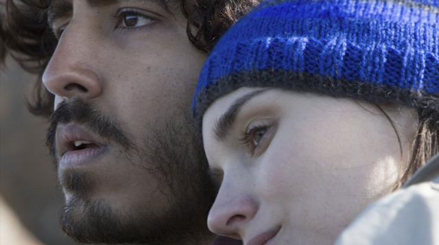 "Lion" Lion, cierra la lista de las diez películas más taquilleras al haber obtenido un ingreso por taquilla de US$ 3.8 millones. Originalmente titulada A Long Way Home, es una película australiano-estadounidense de drama dirigida por Garth Davi