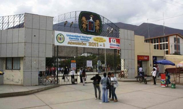 FOTO 9 | En Huánuco, la Universidad Nacional Hermilio Valdizán, demostró calidad en sus especialidades de Ingeniería Agroindustria, Ingeniería de Sistemas e Ingeniería Industrial. (Foto: Andina)
