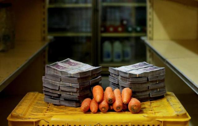 FOTO 4 | Un kilogramo de zanahorias cuesta 3.000.000 bolívares, o 0,40 euros  (FOTO: REUTERS)