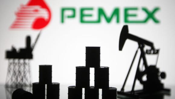 La falta de capacidad de refinación dejó a Pemex sin lugar a dónde enviar sus barriles, lo que obligó a la empresa a cerrar la producción de crudo.