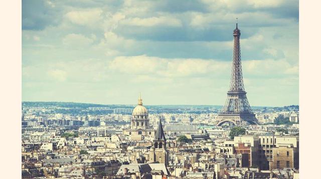 París – Francia, París y Europa en general tienen una advertencia de alerta de viaje emitido por el departamento de Estado de los EE.UU. que se extiende hasta el 26 de agosto. Sin embargo, París sigue siendo uno de los lugares más caros para visitar en el