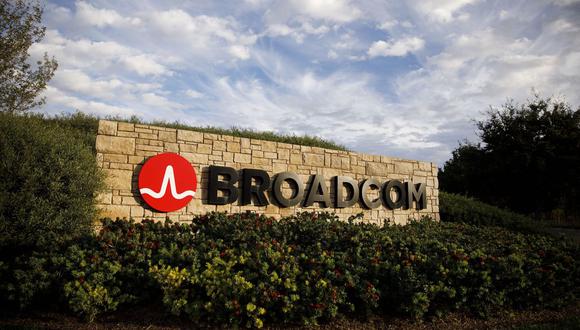 Broadcom se alzará instantáneamente como un importante actor de software con la adquisición de VMware, dijo Daniel Newman, analista de Futurum Research.