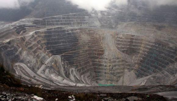 La participación de Freeport en el cobre de su propiedad en minas de todo el mundo alcanzará los 1.59 millones de toneladas métricas este año a medida que aumente su operación subterránea Grasberg.  (Foto: AFP)