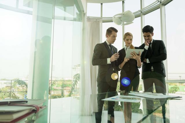 FOTO 5 | 5.- Canales efectivos de comunicación
La comunicación interna y la coherencia del mensaje son los pilares para una excelente gestión y se verá reflejada en el rendimiento del colaborador. Mantener informados a los  colaboradores sobre todo lo relacionado con la empresa, tanto a nivel interno como externo, ayuda a que estos se sientan involucrados con la compañía. (Foto: Thinkstock)