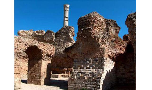 Cartago: La mayor ciudad en el año 300-AC Población: 500.000 Población actual: 21 mil